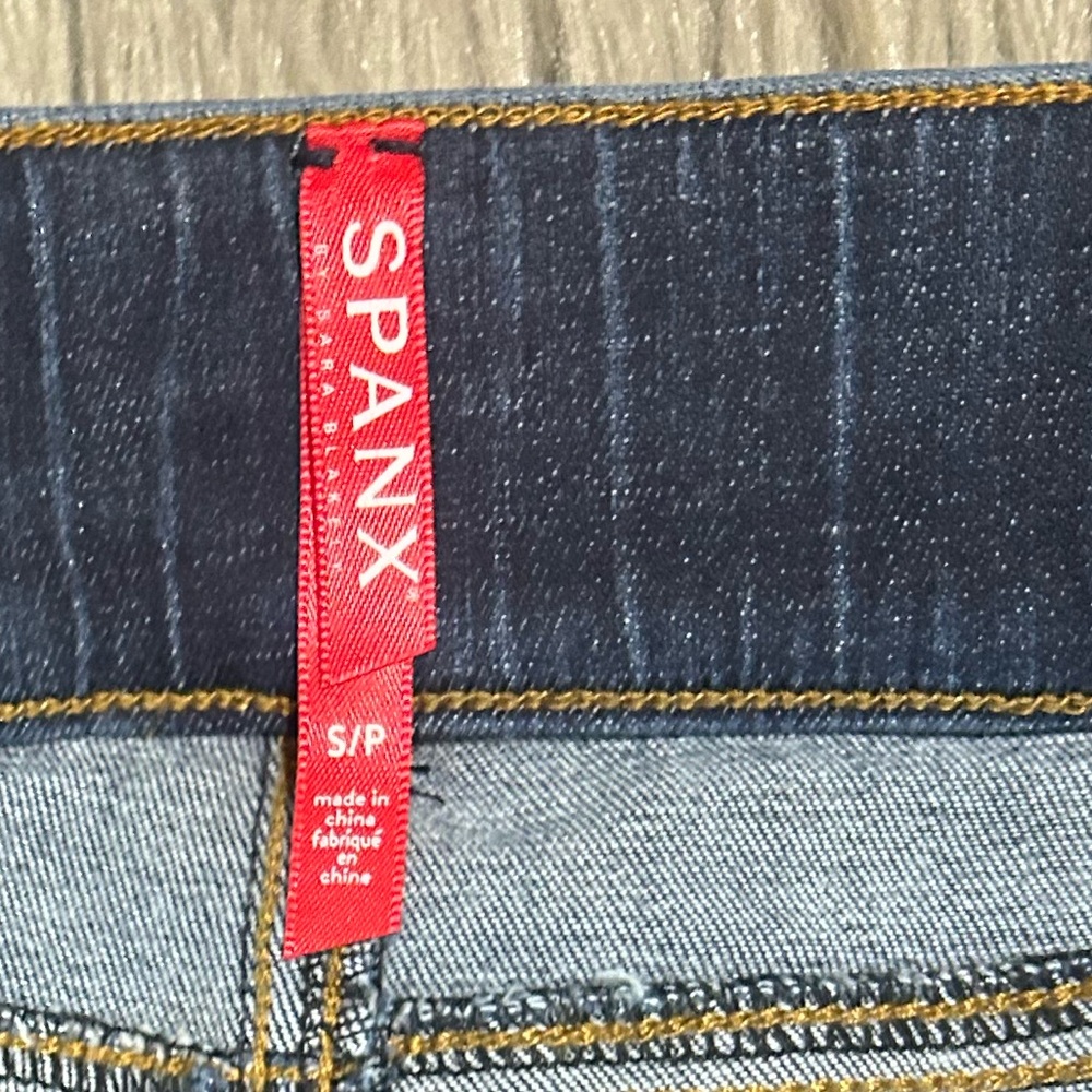 Spanx Distressed Ankle Denim Skinny Jean Size Small - Picture 4 of 4